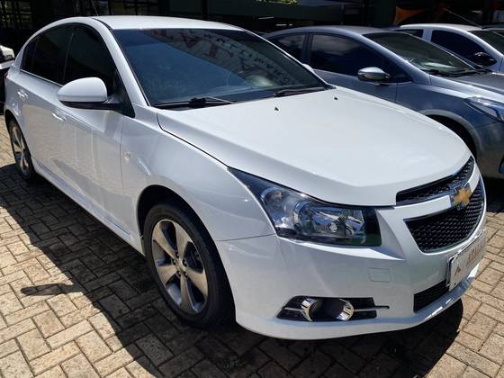 CHEVROLET CRUZE 1.8 LT SPORT6 16V FLEX 4P MANUAL